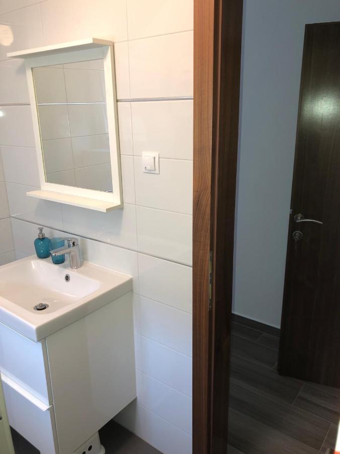 Apartmani Gavran Sukosan Exterior photo
